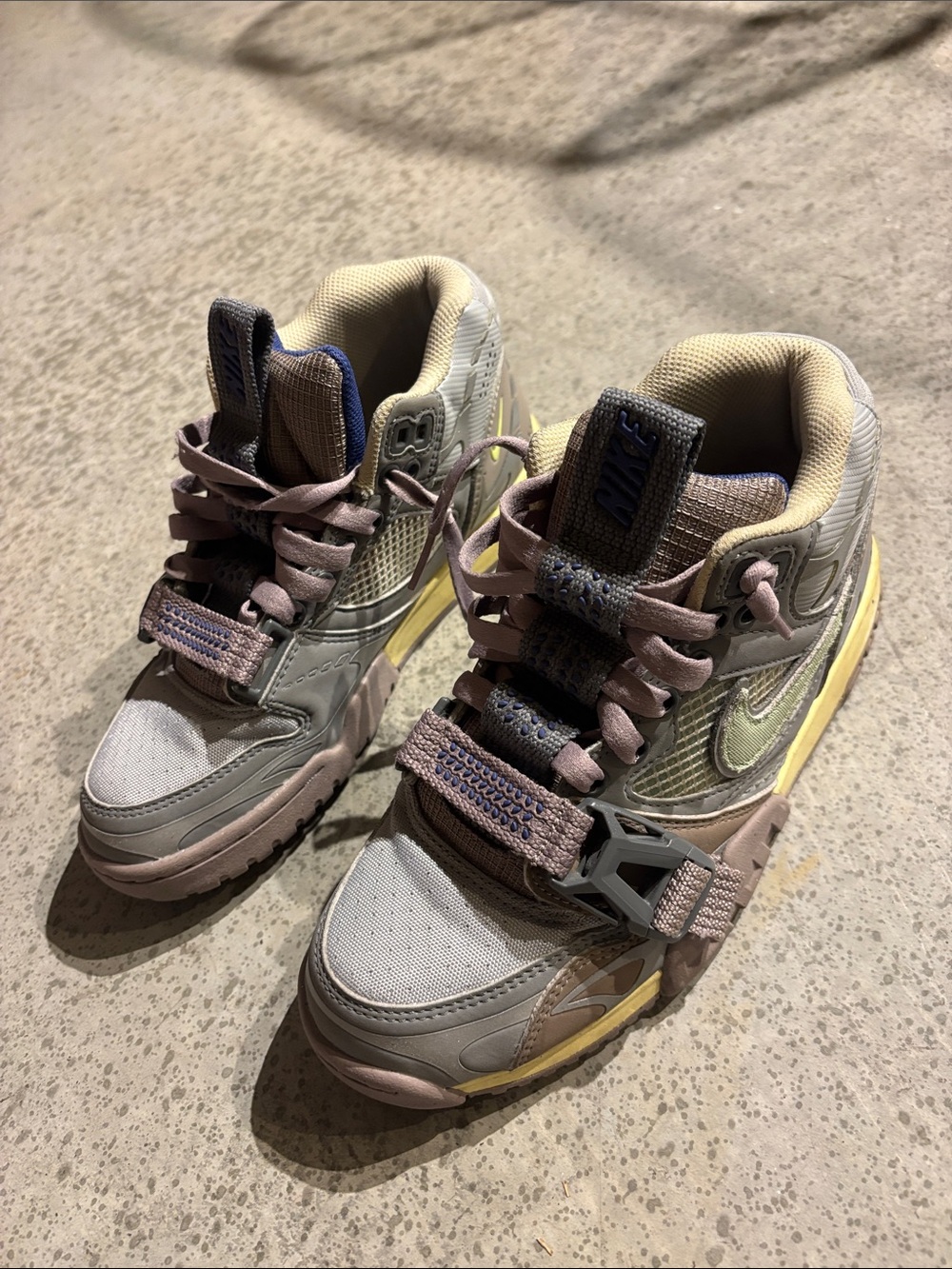 Nike Kids Neutral Gray & Lavender High-Top Sneakers with Light Yellow Accents